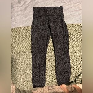 Lululemon size 6 leggings excellent used condition